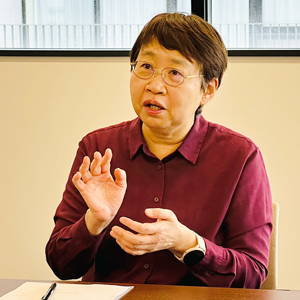 山口県立大学生協　人見 英里 理事長