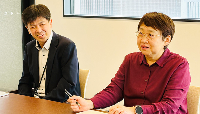 山口県立大学生協　理事長　人見 英里　専務理事　矢川 正訓