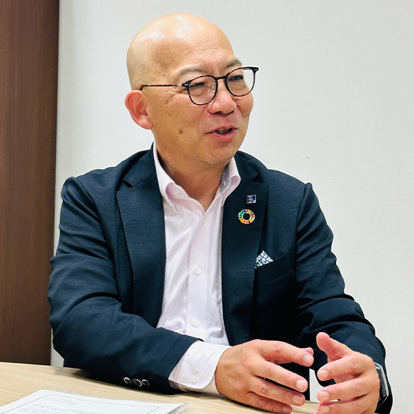 旭川市立大学生協　豊島 琴恵　理事長