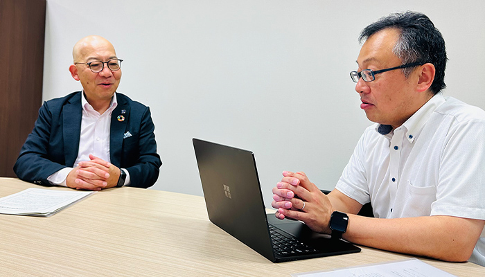 福山市立大学生協 理事長　渡邉 一成　専務理事　塩崎 昌哉