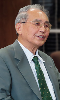 山形大学　小山 清人学長