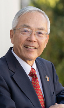 河野 茂 学長