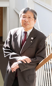 新潟大学　牛木 辰男 学長