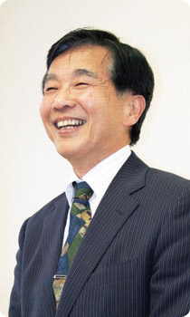 山添正学長