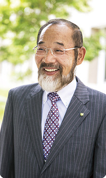 内田淳正学長