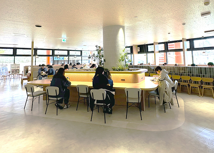 学園ホール