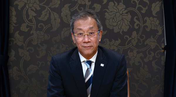 学長・総長インタビュー