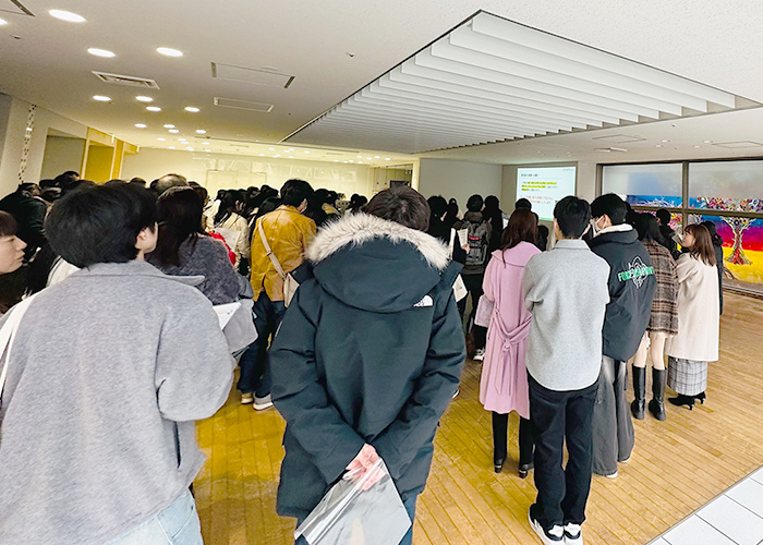 4月からベーカリーショップが完成する場所で全体説明会を開催。