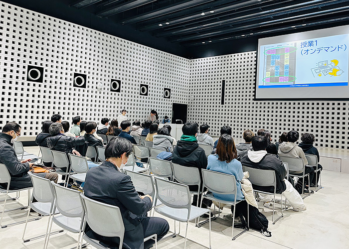 全説明会の様子