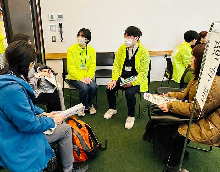 住まいの相談や、学部別　個別相談をおこないました。