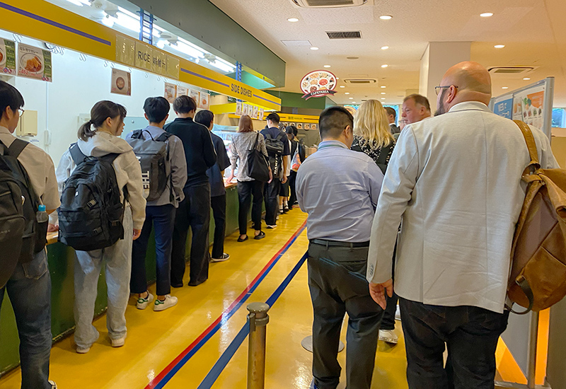 大学生協の現場を訪問