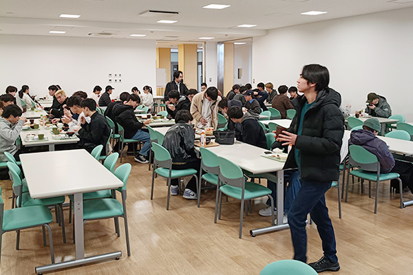 新設された食堂ホール