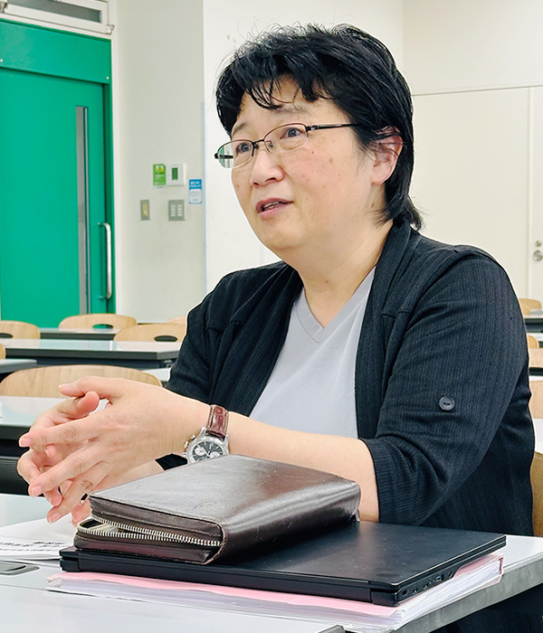 日本福祉大学生協 理事長　明星 智美 先生