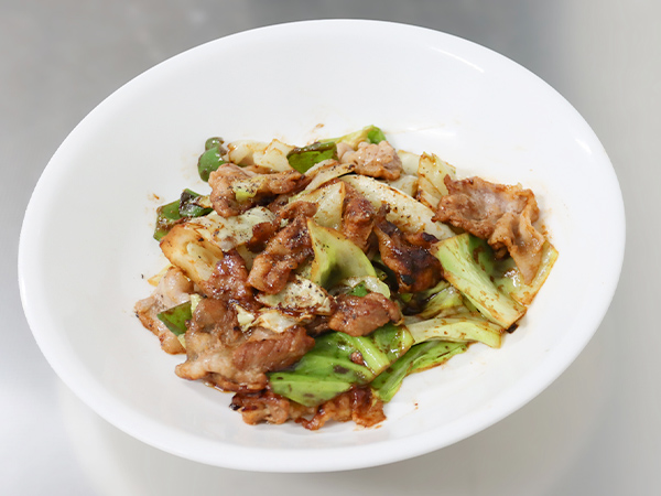 豚肉とキャベツの味噌炒め♪