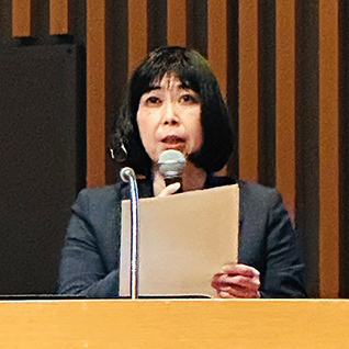 津田塾大学生協　専務理事　代議員　小岩 輝代