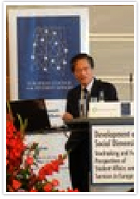 President Shoji (NFUCA) made a presentation on the characters of university co-ops in Japan
