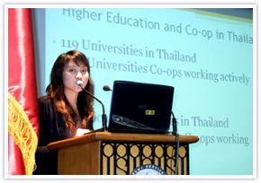 A student director of Chulalongkorn University Co-operative in Thailand reported on the first day of the conference (International Conference on Student Cooperativism in Asia)