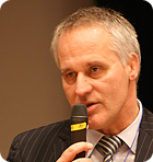 Achim Meyer auf der Heyde, Secretary General of DSW