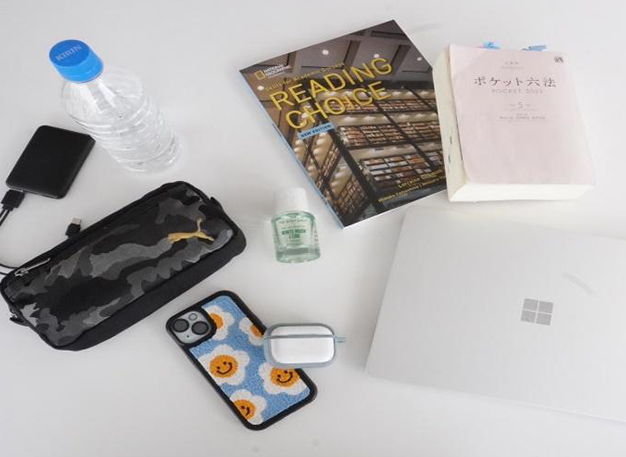 写真_バッグの中身