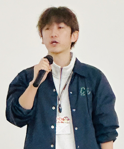 全体説明会の進行をする和田 幸大さん