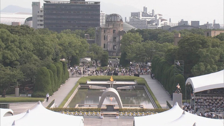 広島平和記念式典（平和記念公園にて）