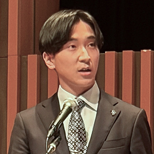第69回通常総会 実行委員長　佐藤 佳樹